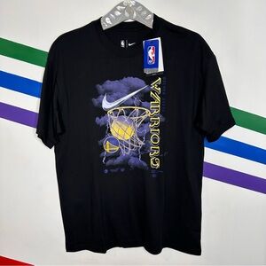 NEW NIKE Loose Fit warriors NBA tshirt size medium